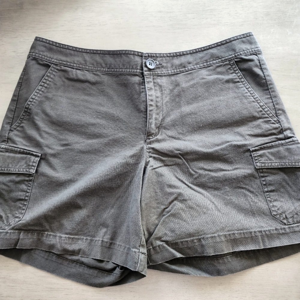 Dockers Cargo Shorts Size 8